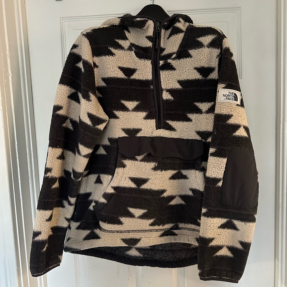 North Face Sherpa Half Zip Women’s Size Large